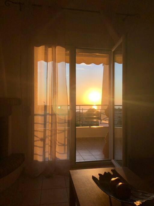 Apartment Moments: Two-bedroom With Unique View